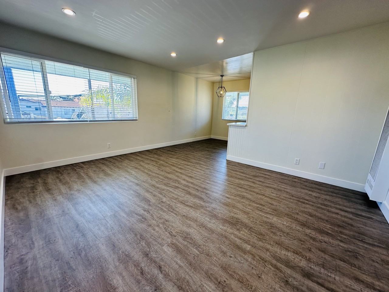 28 West Pedregosa Street - Photo 2 of 8