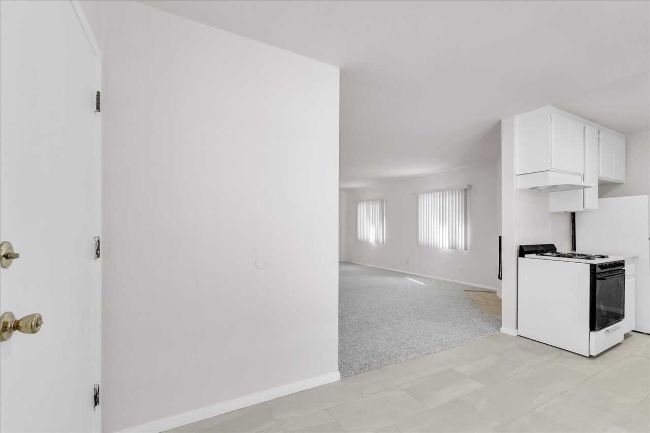 7334 Independence Avenue - Photo 6 of 24