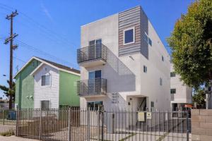 featured image of 1885 W 20th St