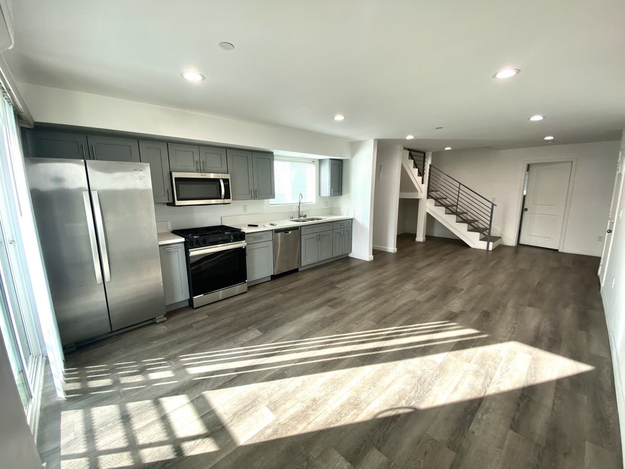 1885 West 20th Street - Photo 5 of 14