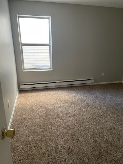 Alpine Apartments - Photo 5 of 16