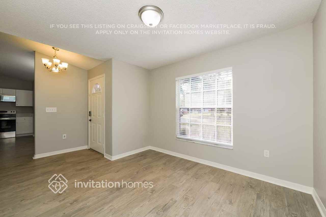 4240 Climbing Aster Ct - Photo 6 of 17