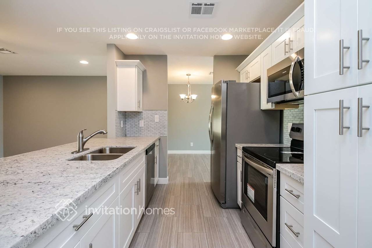 3516 S Juniper St - Photo 6 of 17