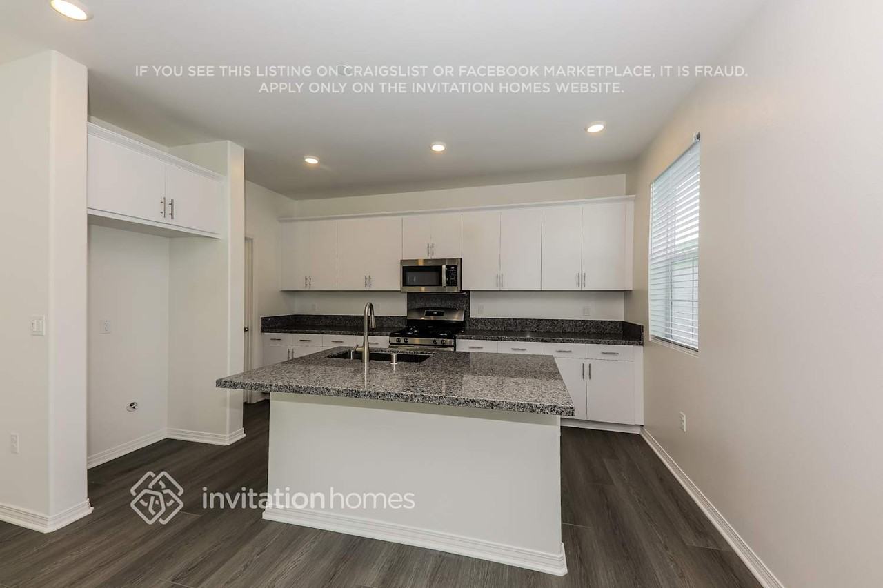 2454 Gunner Ridge Way - Photo 7 of 18