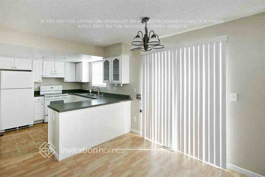 4514 S Pagosa Cir - Photo 6 of 12