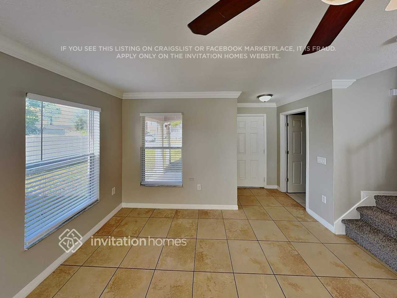 301 Cardiff Dr - Photo 5 of 20