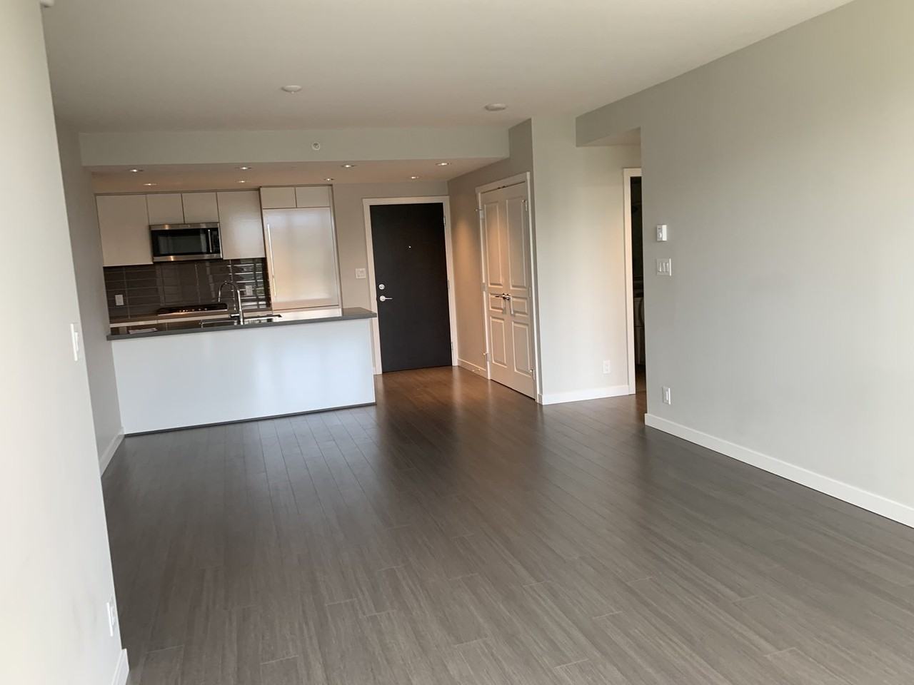 3093 Windsor Gate - Photo 4 of 30