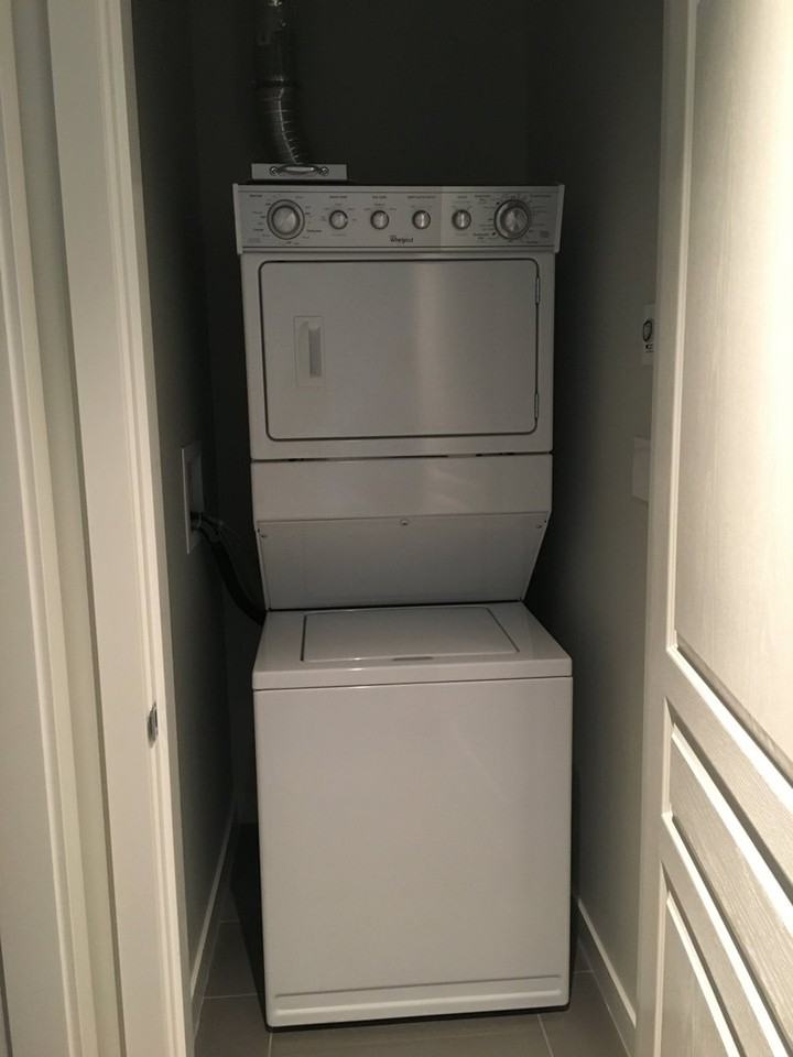 3093 Windsor Gate - Photo 7 of 30