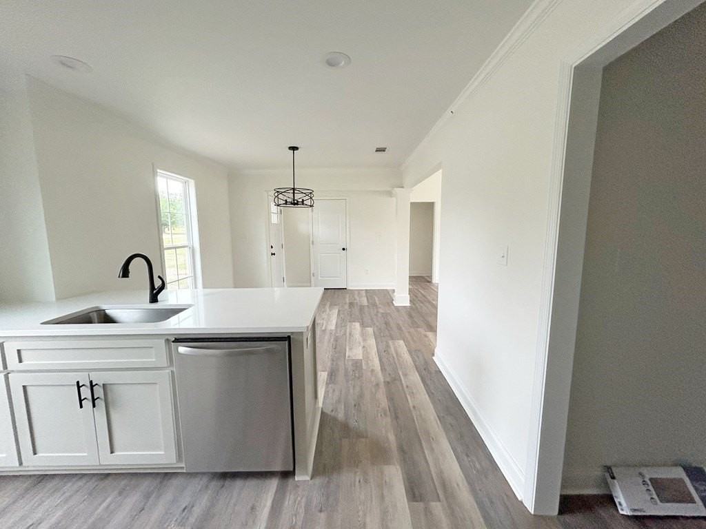 178 Leslie Hwy - Photo 5 of 15