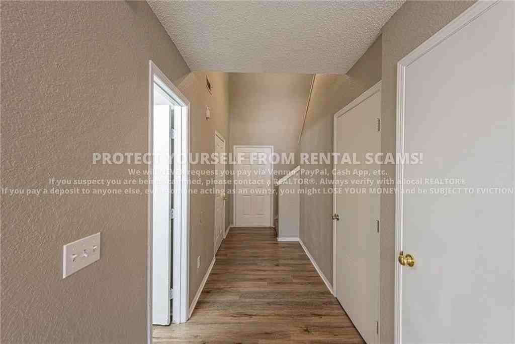 688 W Martha Dr - Photo 7 of 11