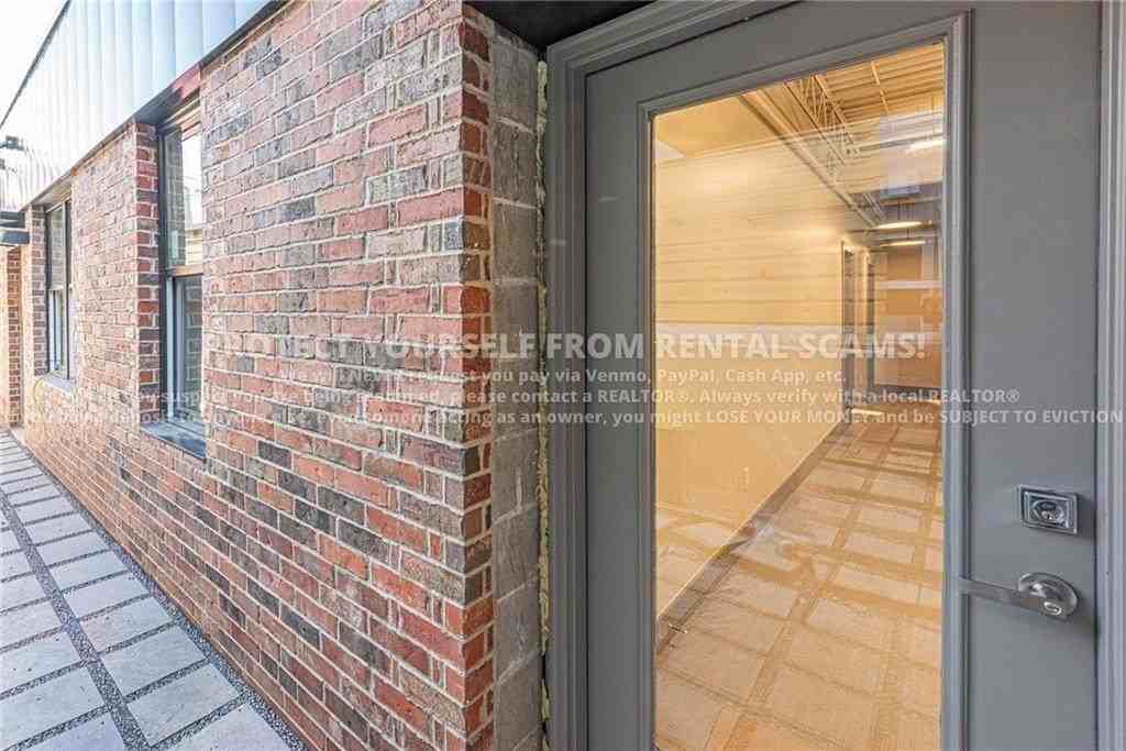 315  N Eureka Alley Unit #5 #5 - Photo 3 of 14