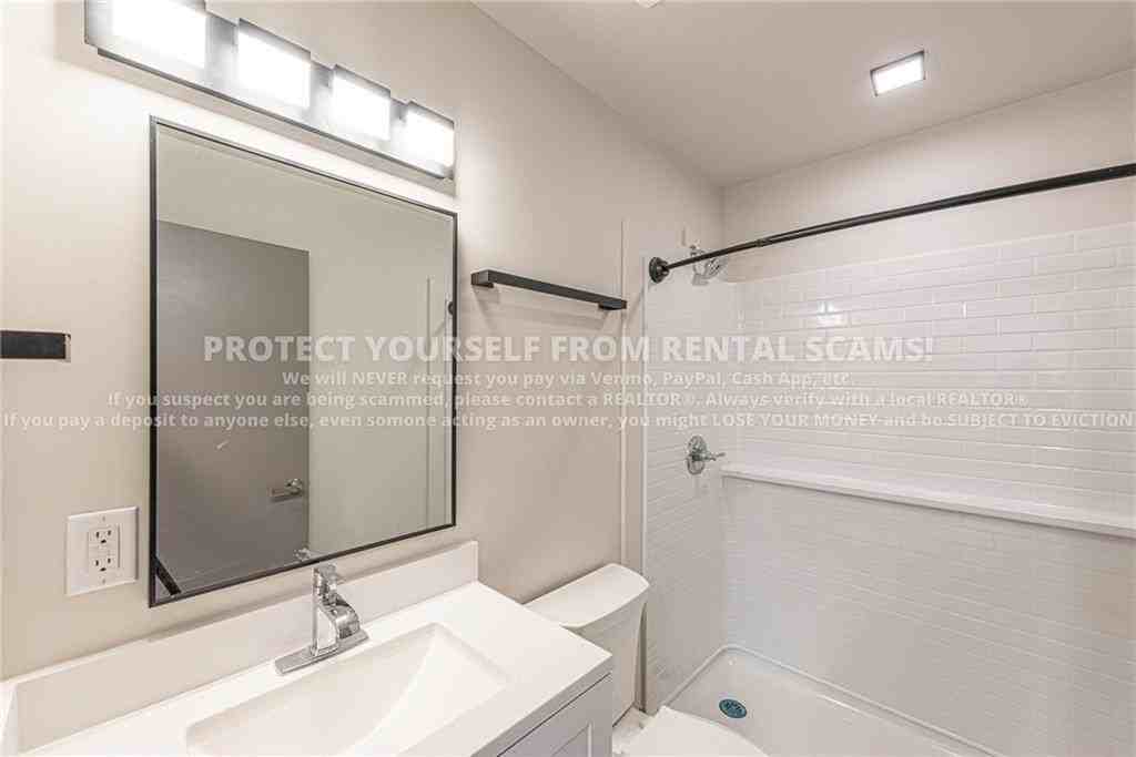 315  N Eureka Alley Unit #3 #3 - Photo 7 of 14