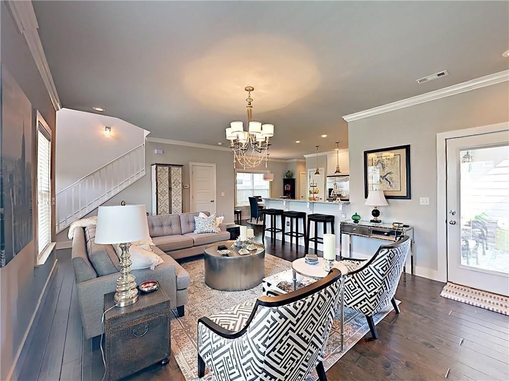 6519 W Pleasant Way - Photo 4 of 18