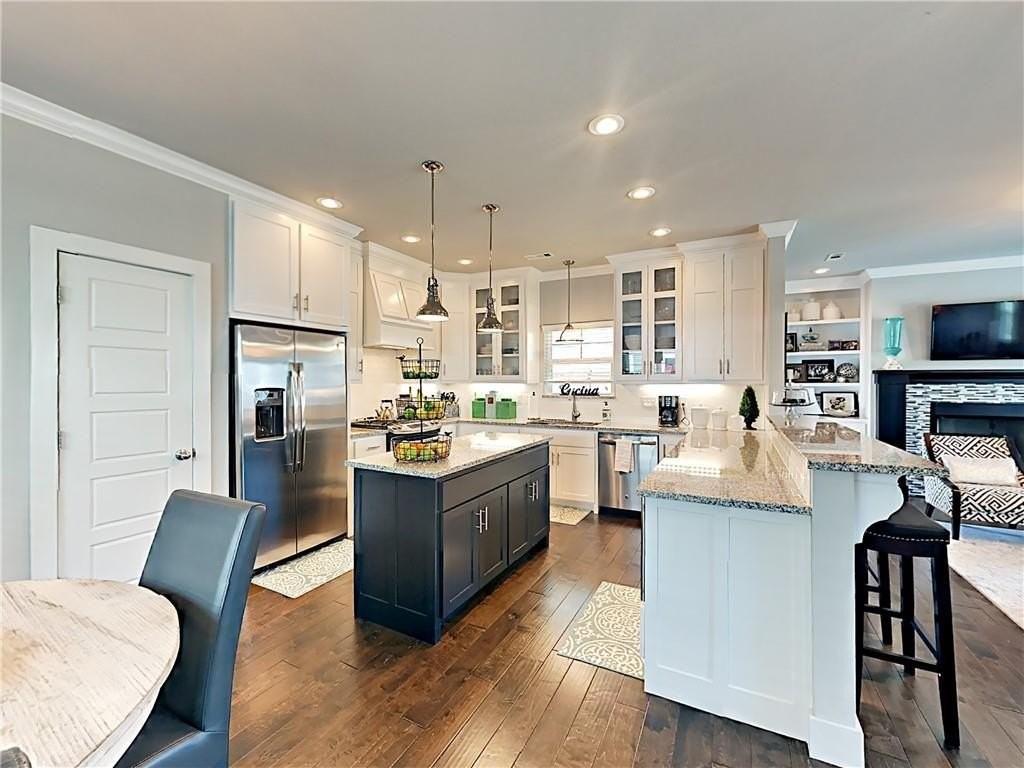 6519 W Pleasant Way - Photo 5 of 18