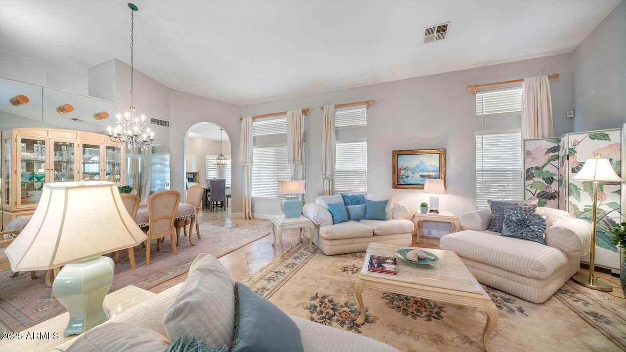 2214 E Beachcomber Dr - Photo 5 of 45