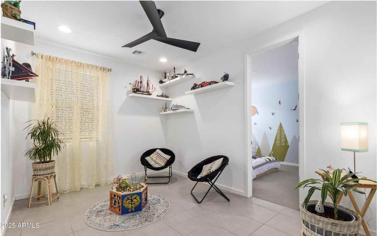 5613 W Notch Hill Rd - Photo 7 of 16