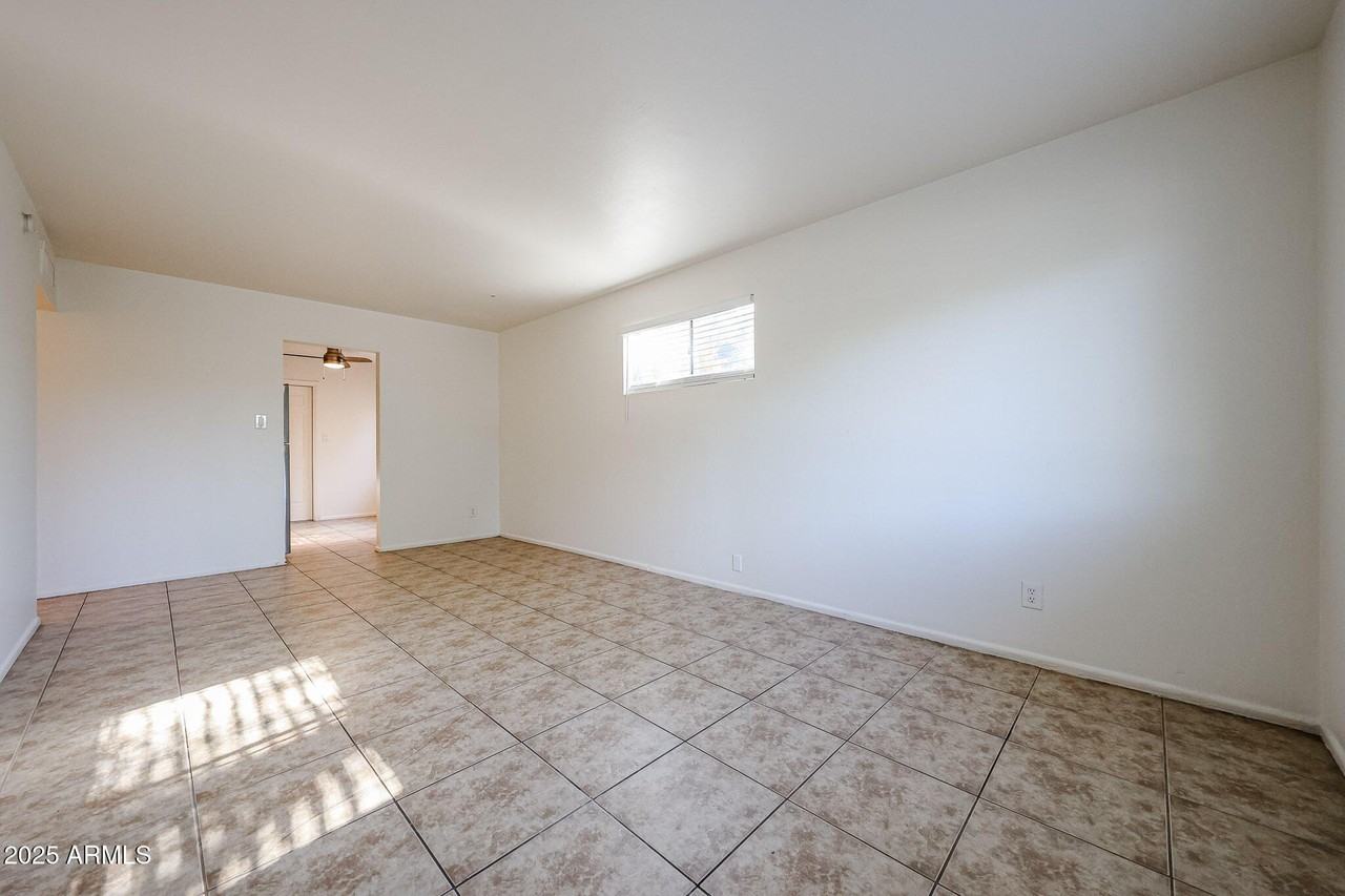 4609 N 14th St Apt A #A - Photo 5 of 22