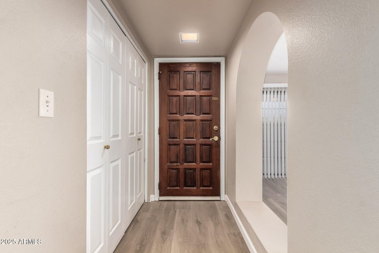 10410 N Cave Creek Rd Unit 1011 #1011 - Photo 3 of 22