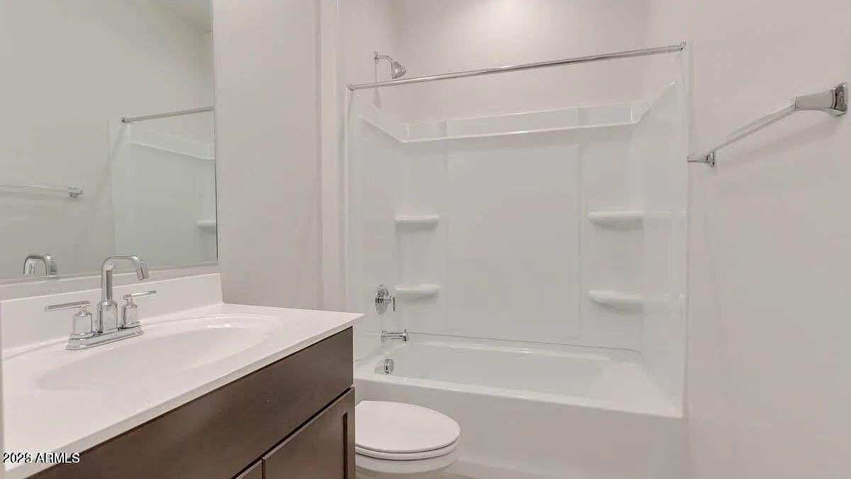 24419 W Jones Ave - Photo 6 of 8