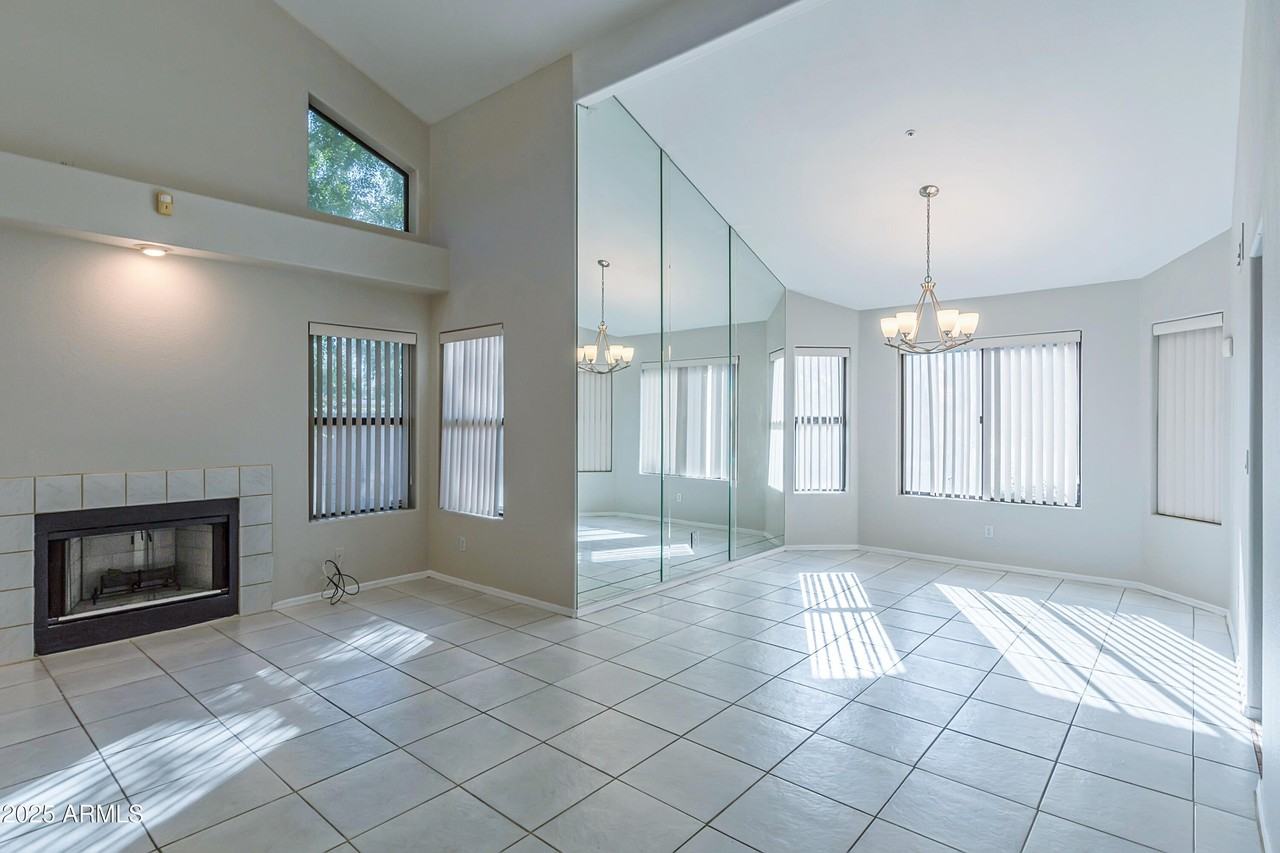 13170 N 90th Pl - Photo 5 of 35