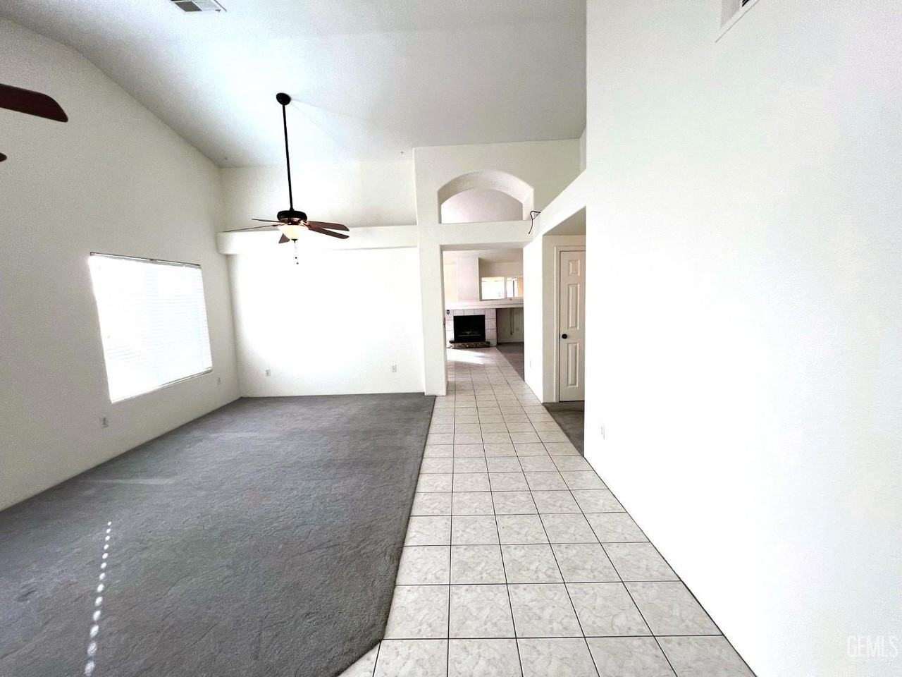 3013 Verdugo Ln - Photo 6 of 39