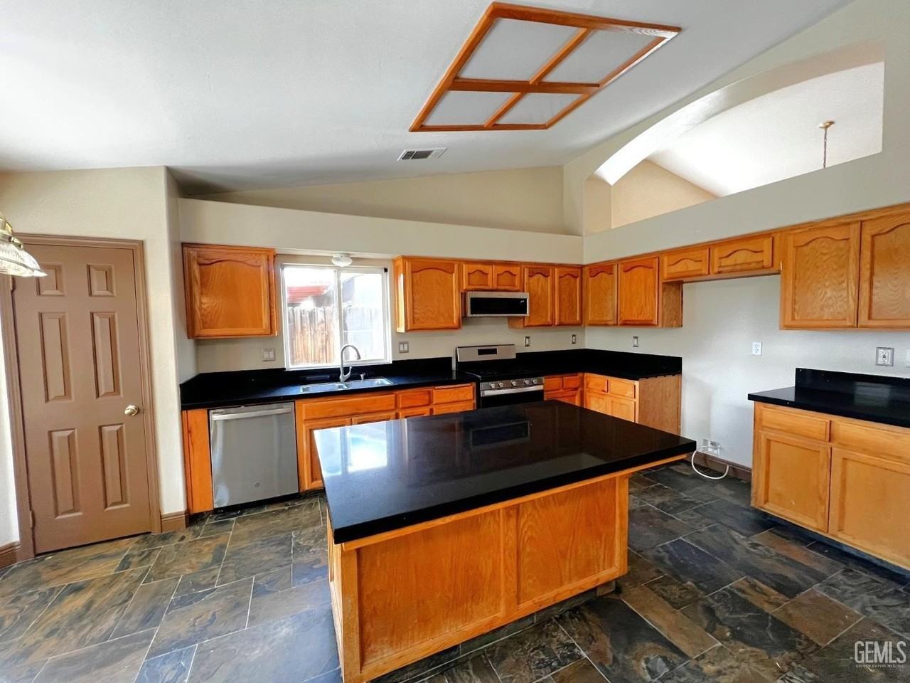 4210 Rio Viejo Dr - Photo 7 of 24