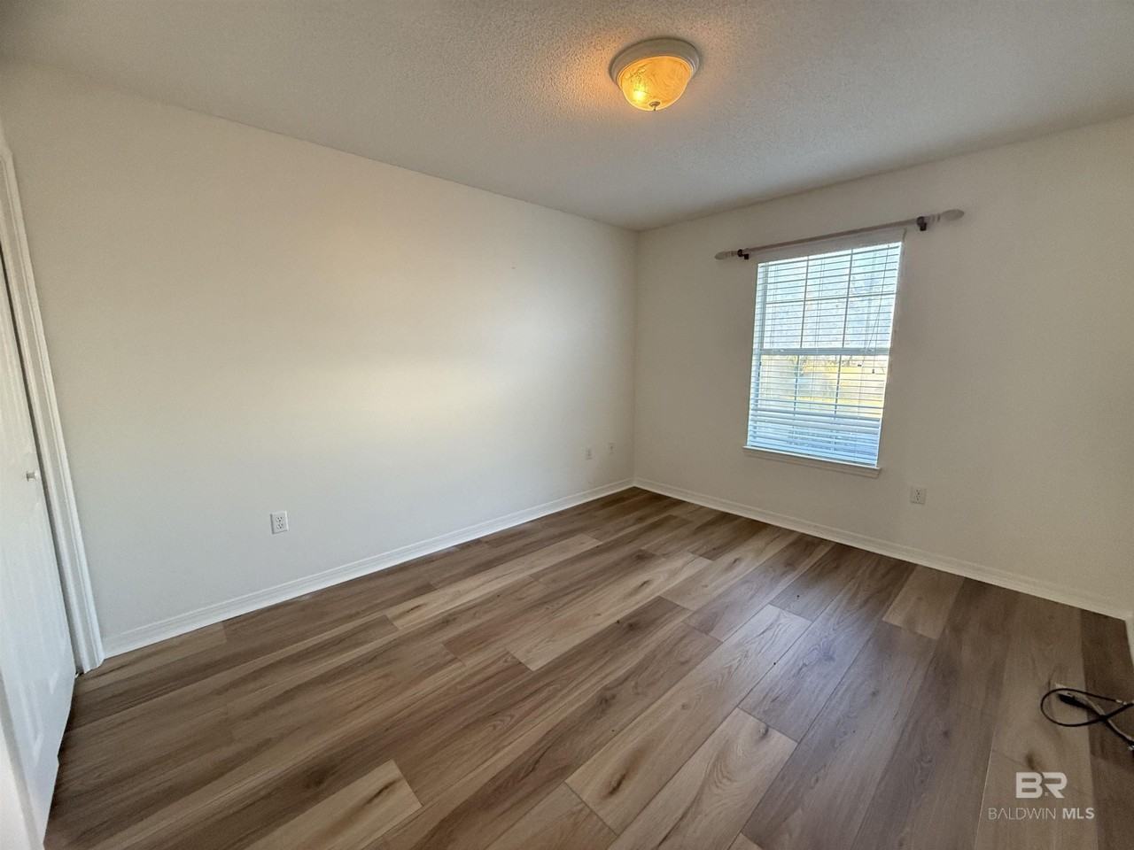 24608 Tarpon Ln - Photo 7 of 15