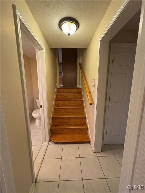 215 Locksley Rd - Photo 4 of 26