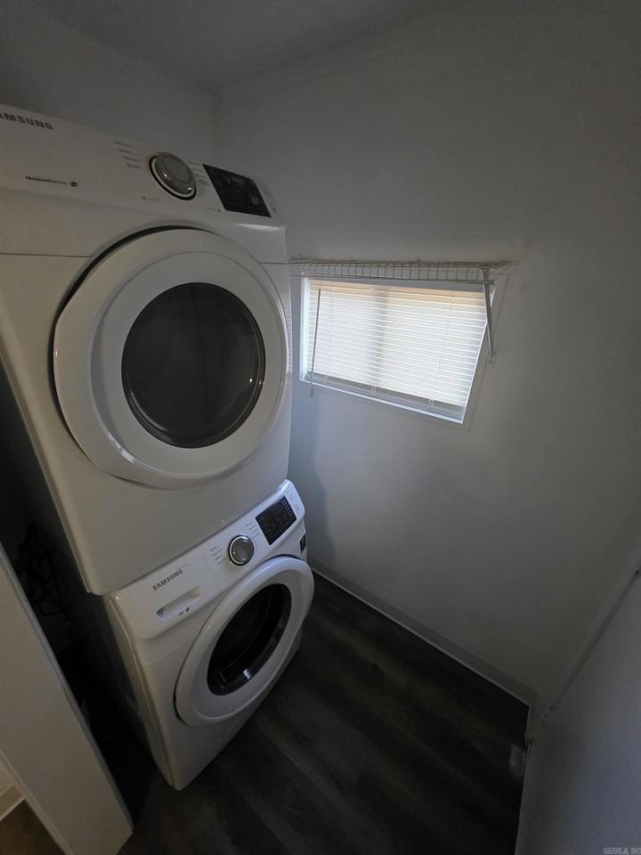 402 S Valentine St - Photo 7 of 13