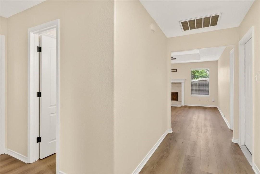 4453 Lake George Dr - Photo 4 of 38