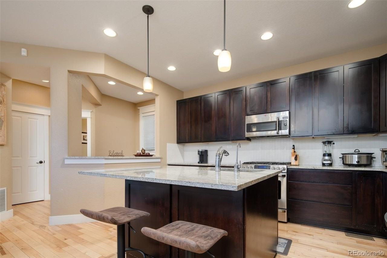 2230 Spruce St - Photo 6 of 31