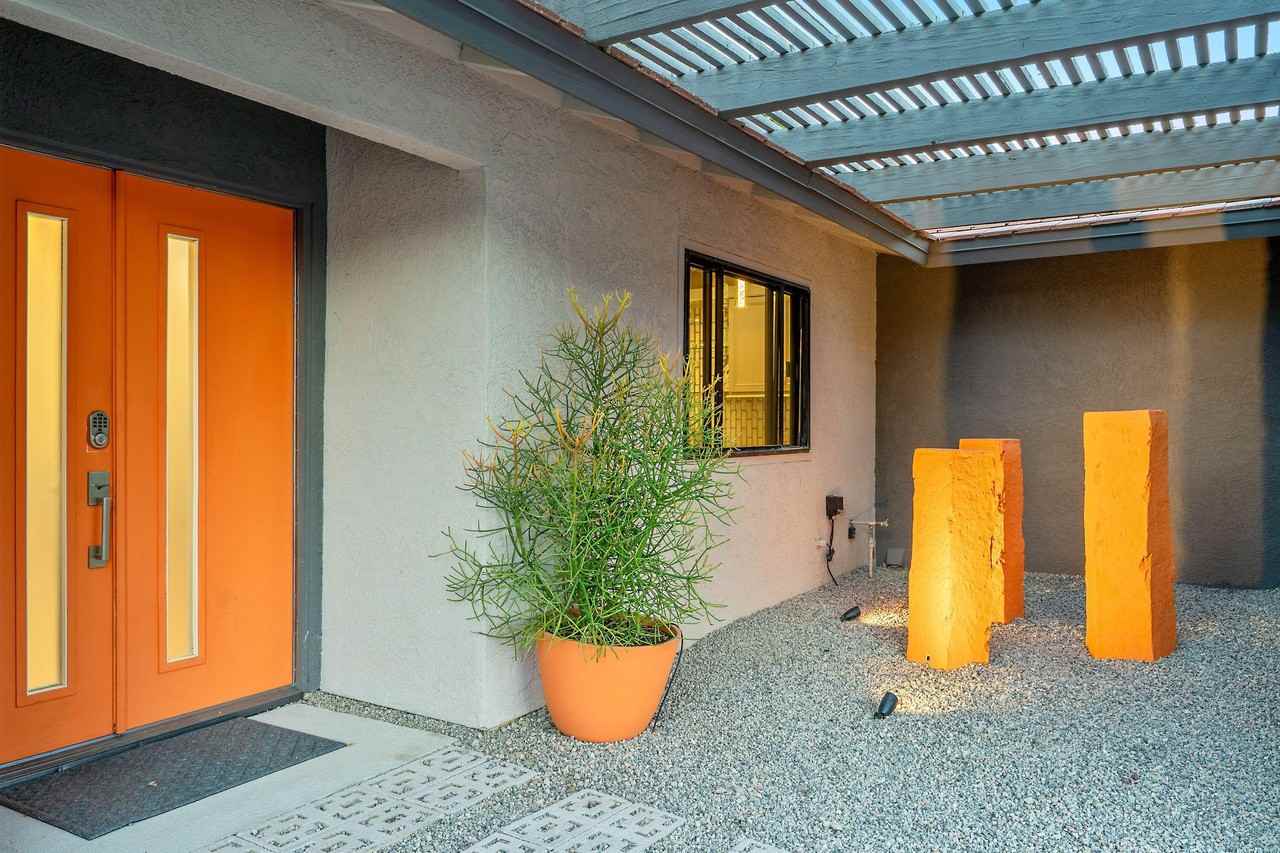 2222 E Via Escuela - Photo 3 of 35