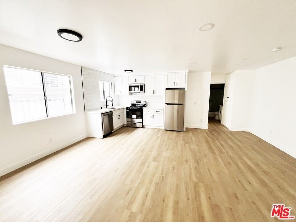 5440 Carlton Way Apt 105 #105 - Photo 4 of 30