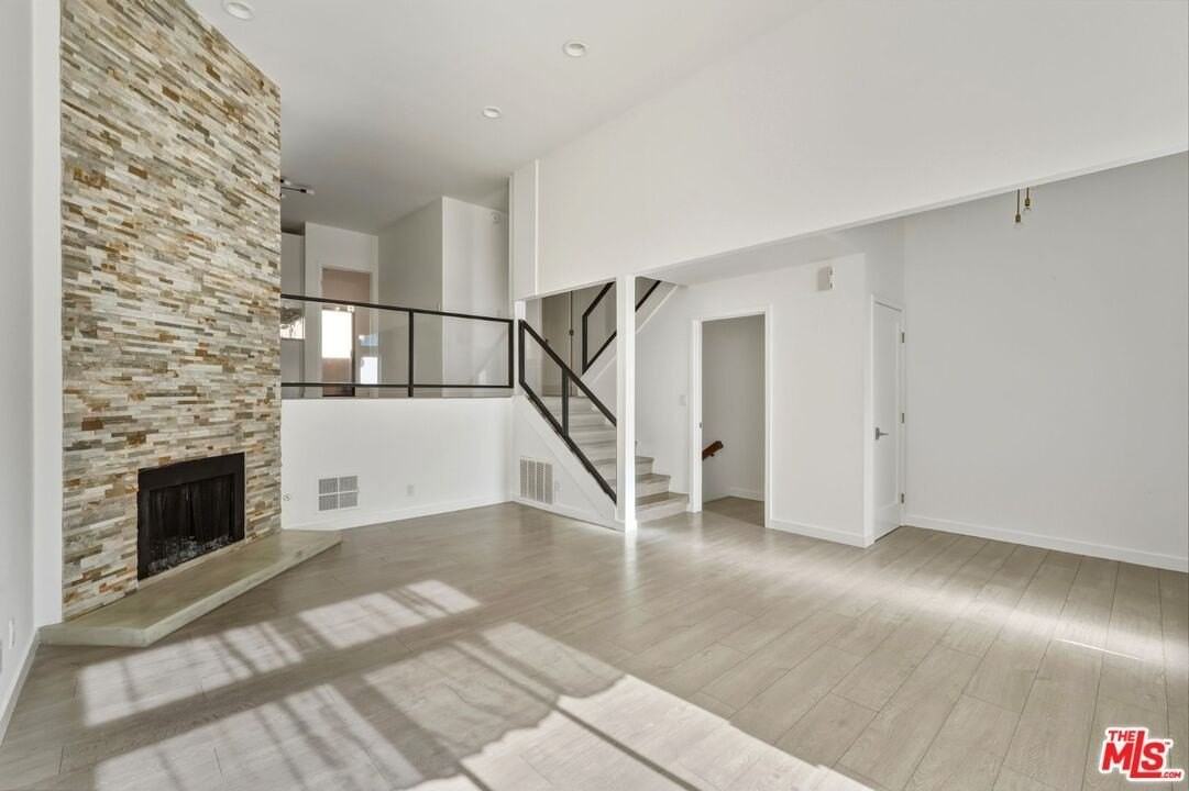 5307 Wilkinson Ave Unit 10 #10 - Photo 4 of 29