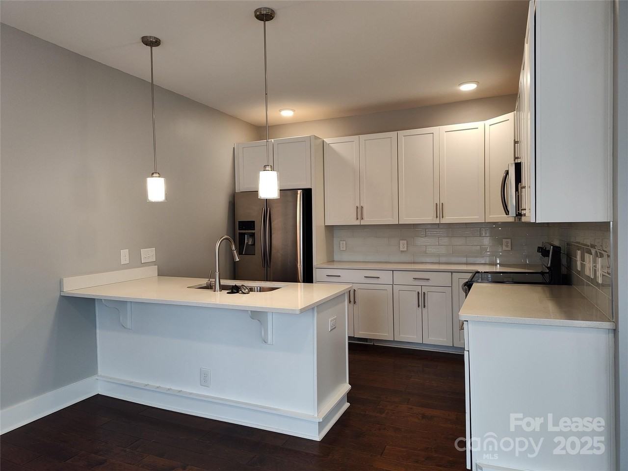 1506 Peridoe Point Ln - Photo 4 of 26