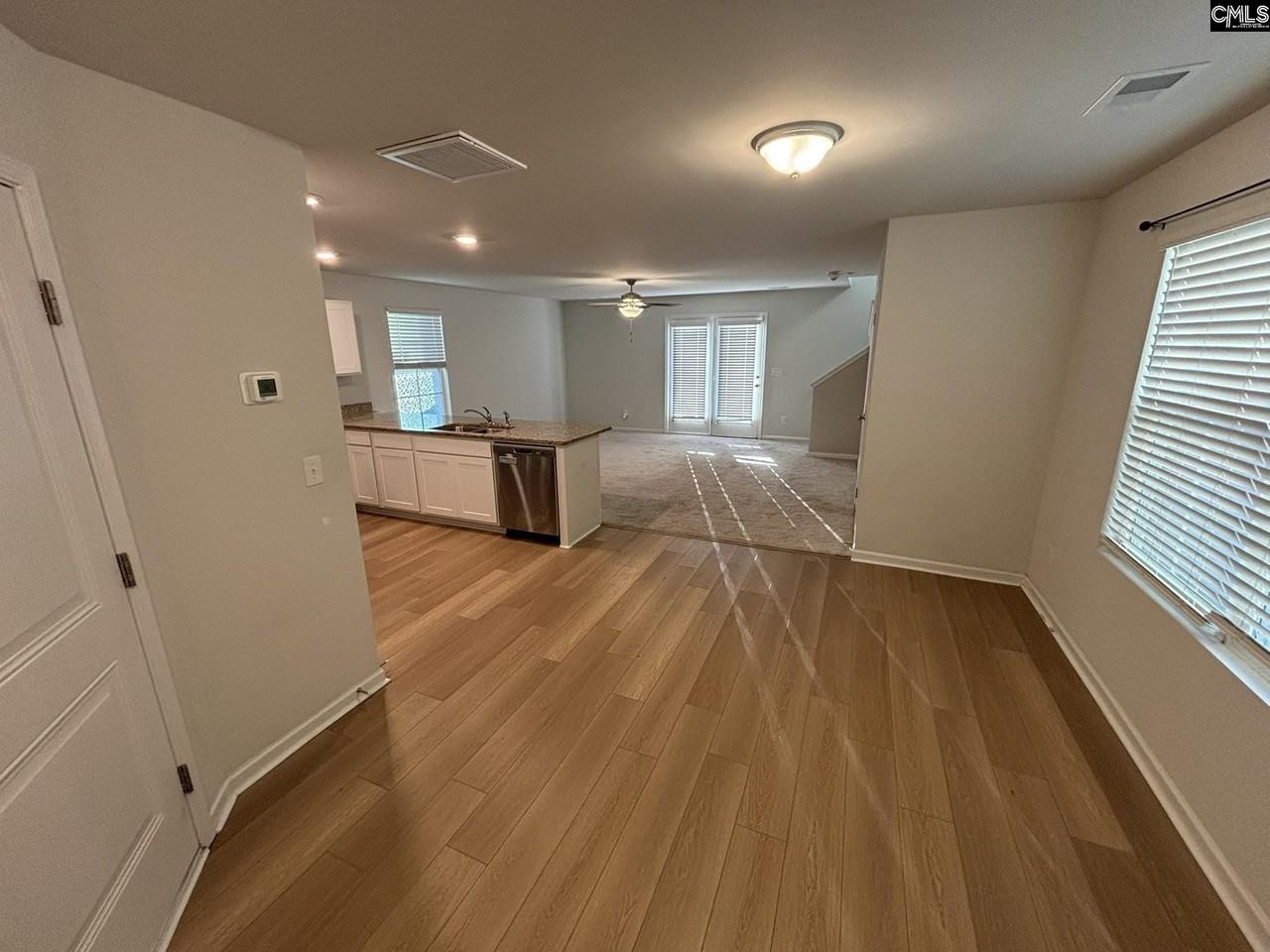 140 Kings Parish Ct - Photo 3 of 23