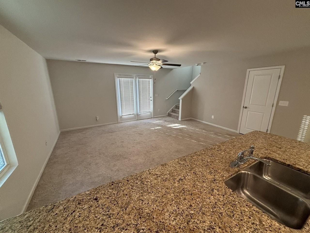 140 Kings Parish Ct - Photo 6 of 23