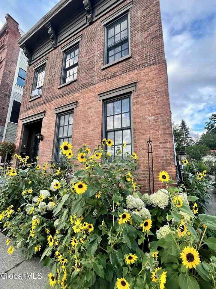 51 Church St Ste A #A - Photo 2 of 9