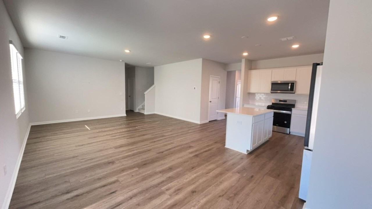 703 Willow Bark Ct - Photo 4 of 19