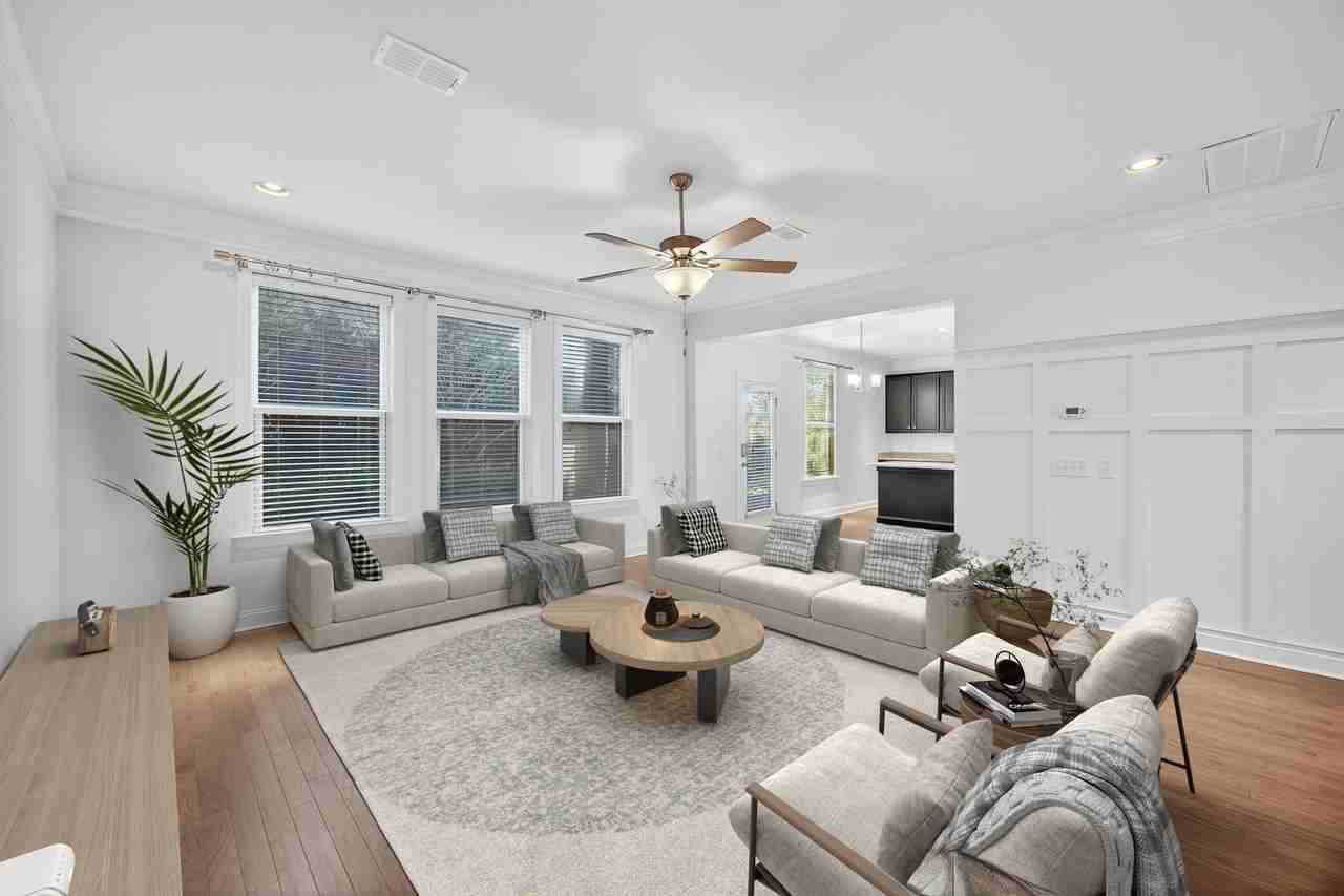 3306 Hartwell St - Photo 3 of 46