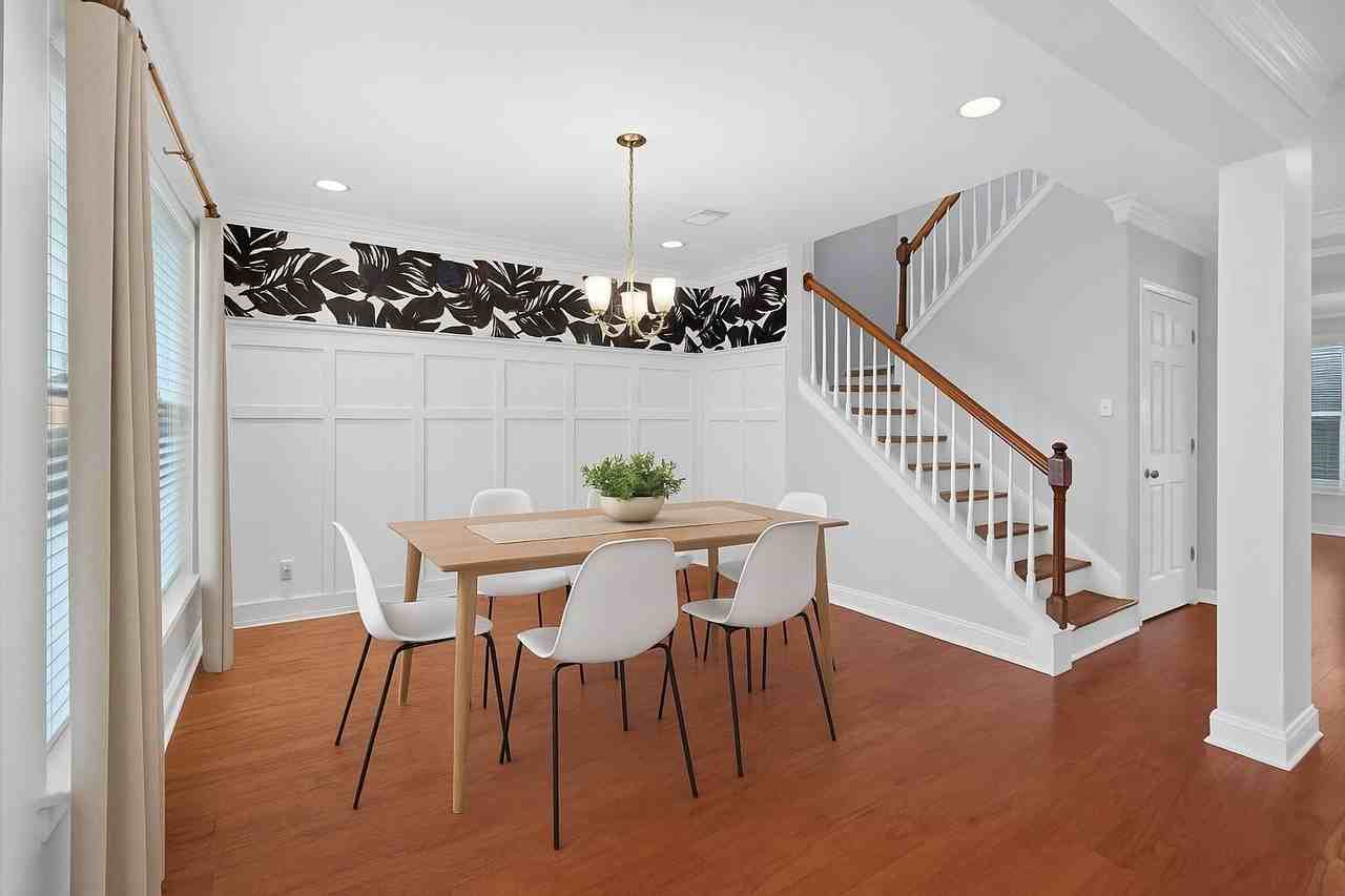 3306 Hartwell St - Photo 7 of 46