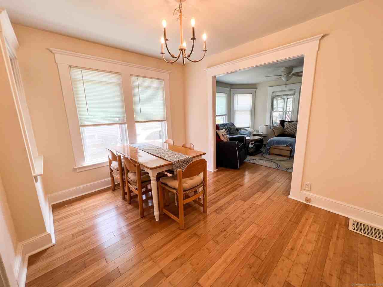 30 Bonsilene St - Photo 6 of 19