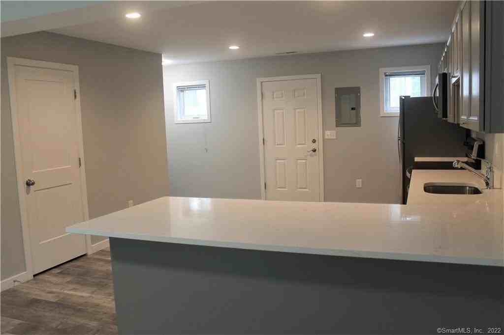 9 Goodhill Rd #103 - Photo 7 of 17