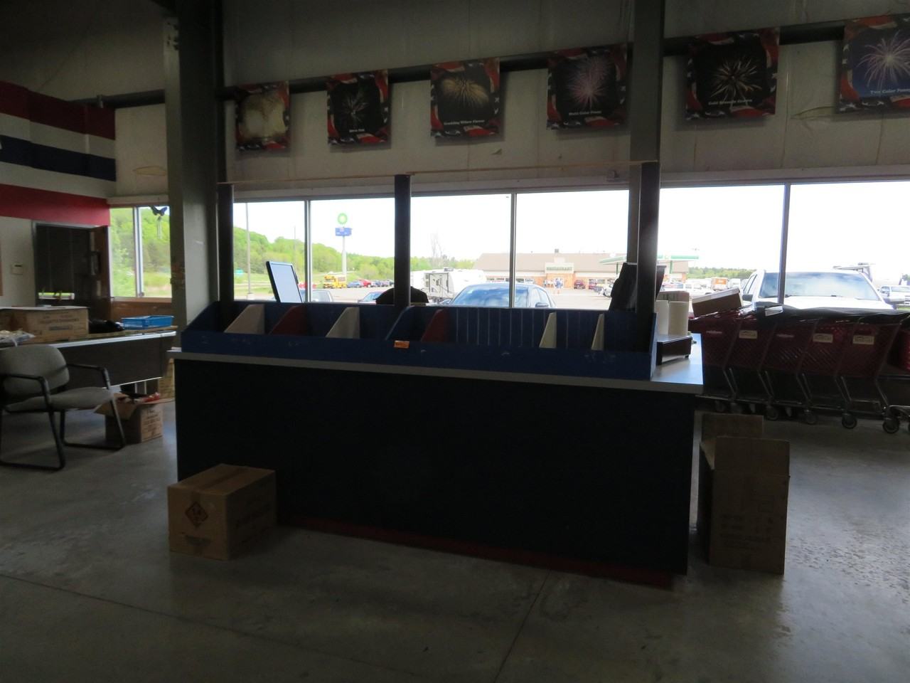 N331 Brandenburg Ave - Photo 2 of 33