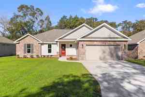 featured image of 105 Spruce St