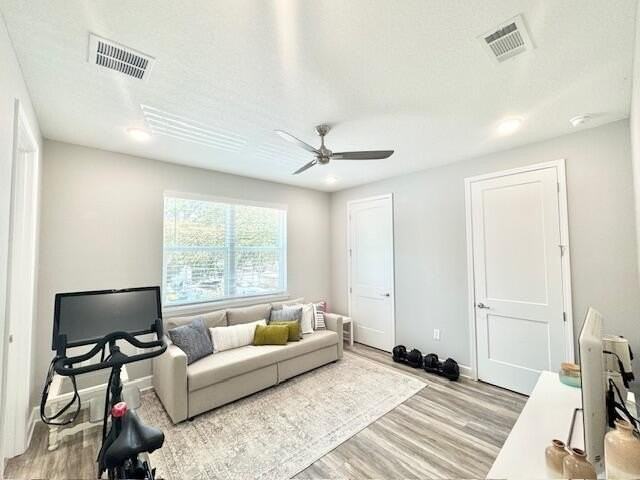 215 Allen St Unit 215 #215 - Photo 6 of 20