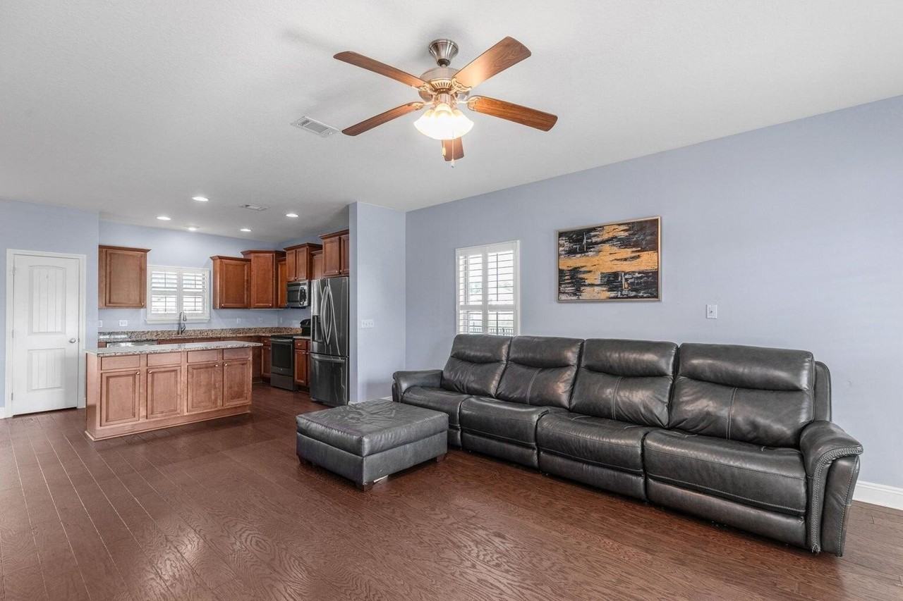 142 Pin Oak Loop - Photo 5 of 34