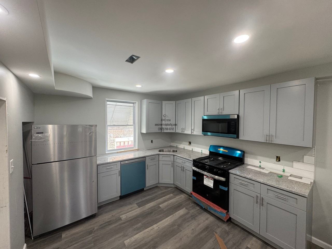 626 E Price St #1 - Photo 3 of 20