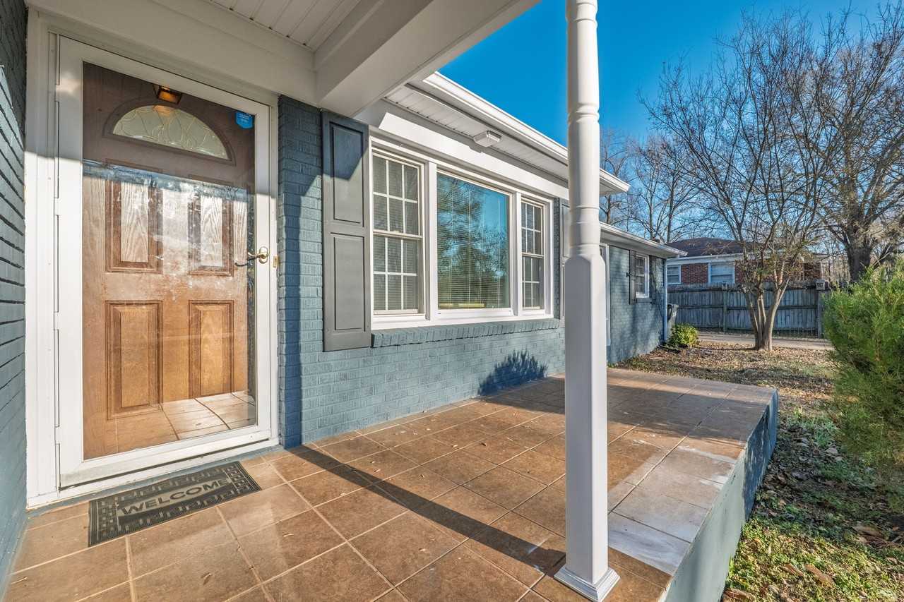 2710 Tallu Rd #1 - Photo 4 of 31