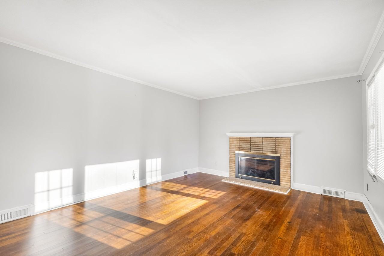 2710 Tallu Rd #1 - Photo 5 of 31